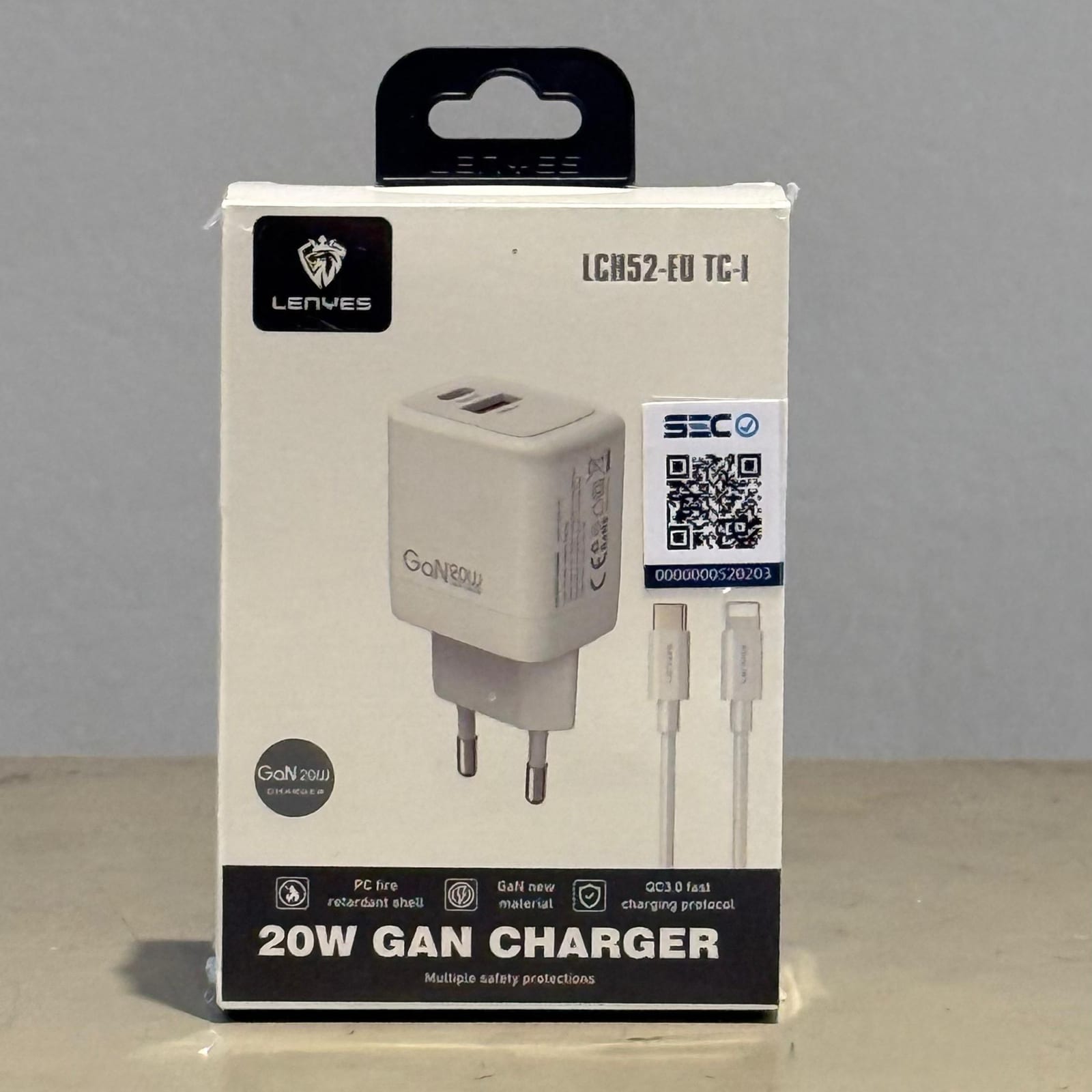 Combo Lenyes (Cabezal 20w C / USB + Cable C a Lightning) LCH52-EU TC-L (1/1)