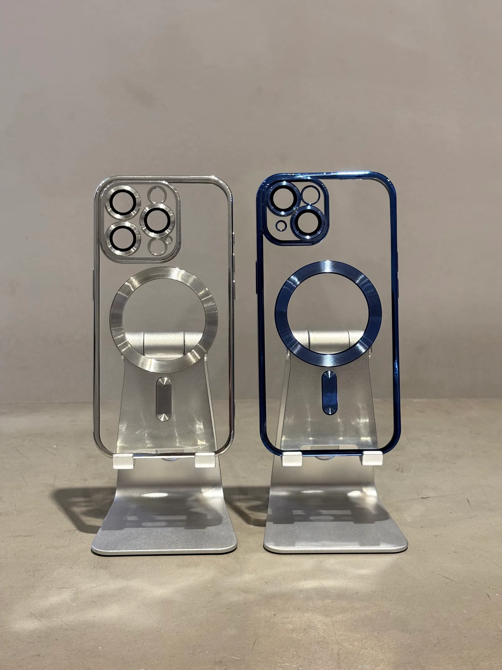 Funda Magsafe Cromo/Metalica (1/1)